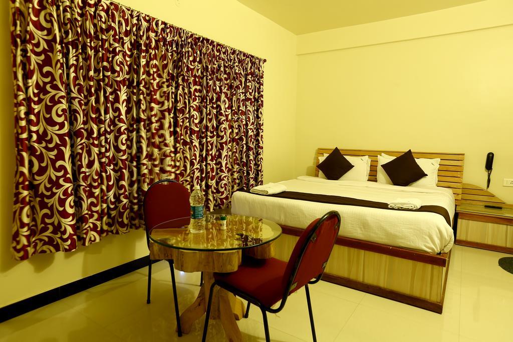 Al Woodlands Residency Hotel Ooty Exterior photo