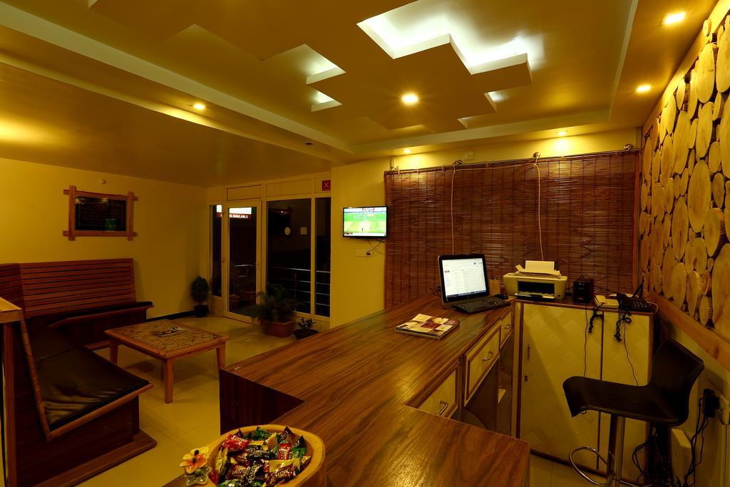 Al Woodlands Residency Hotel Ooty Exterior photo