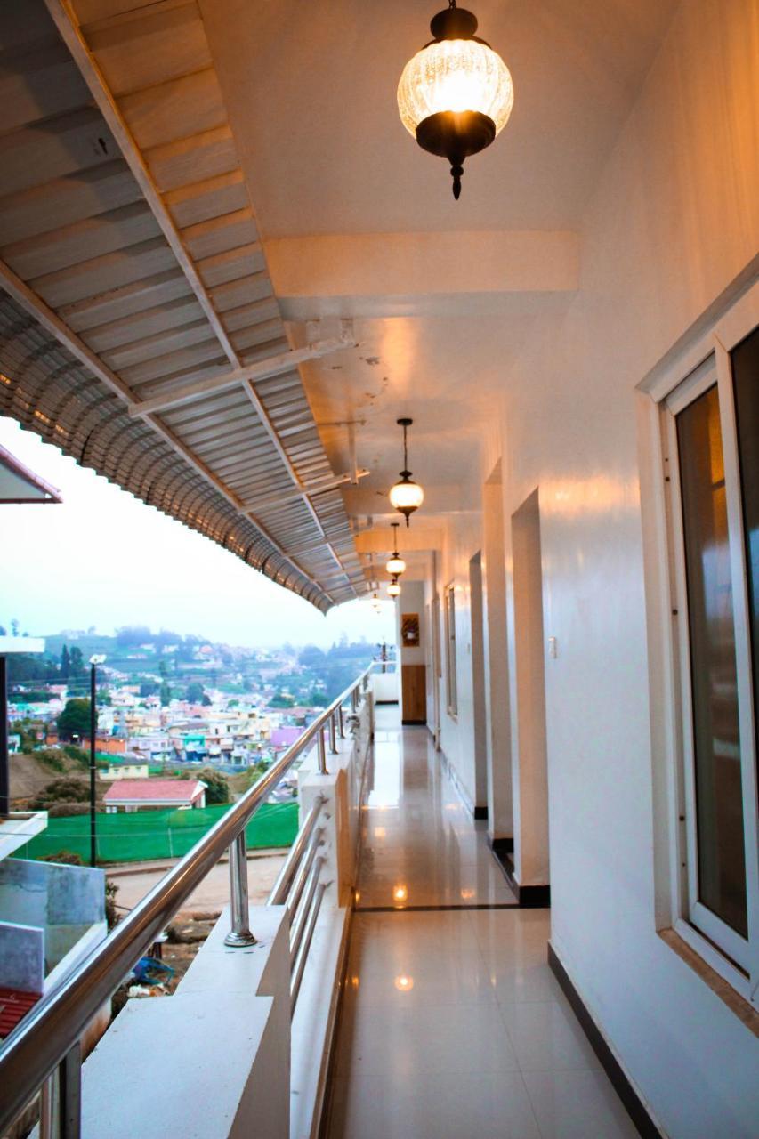Al Woodlands Residency Hotel Ooty Exterior photo