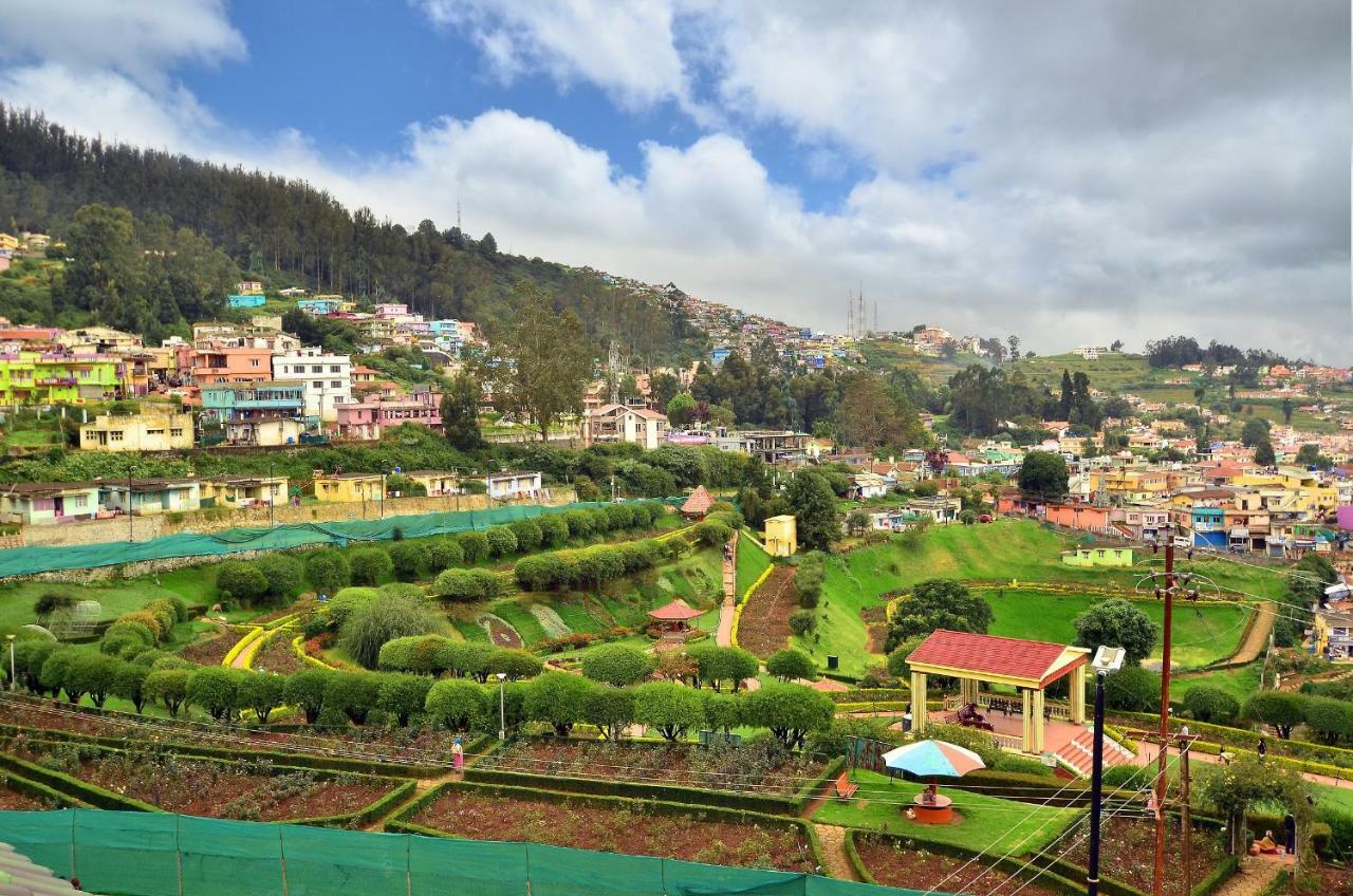 Al Woodlands Residency Hotel Ooty Exterior photo
