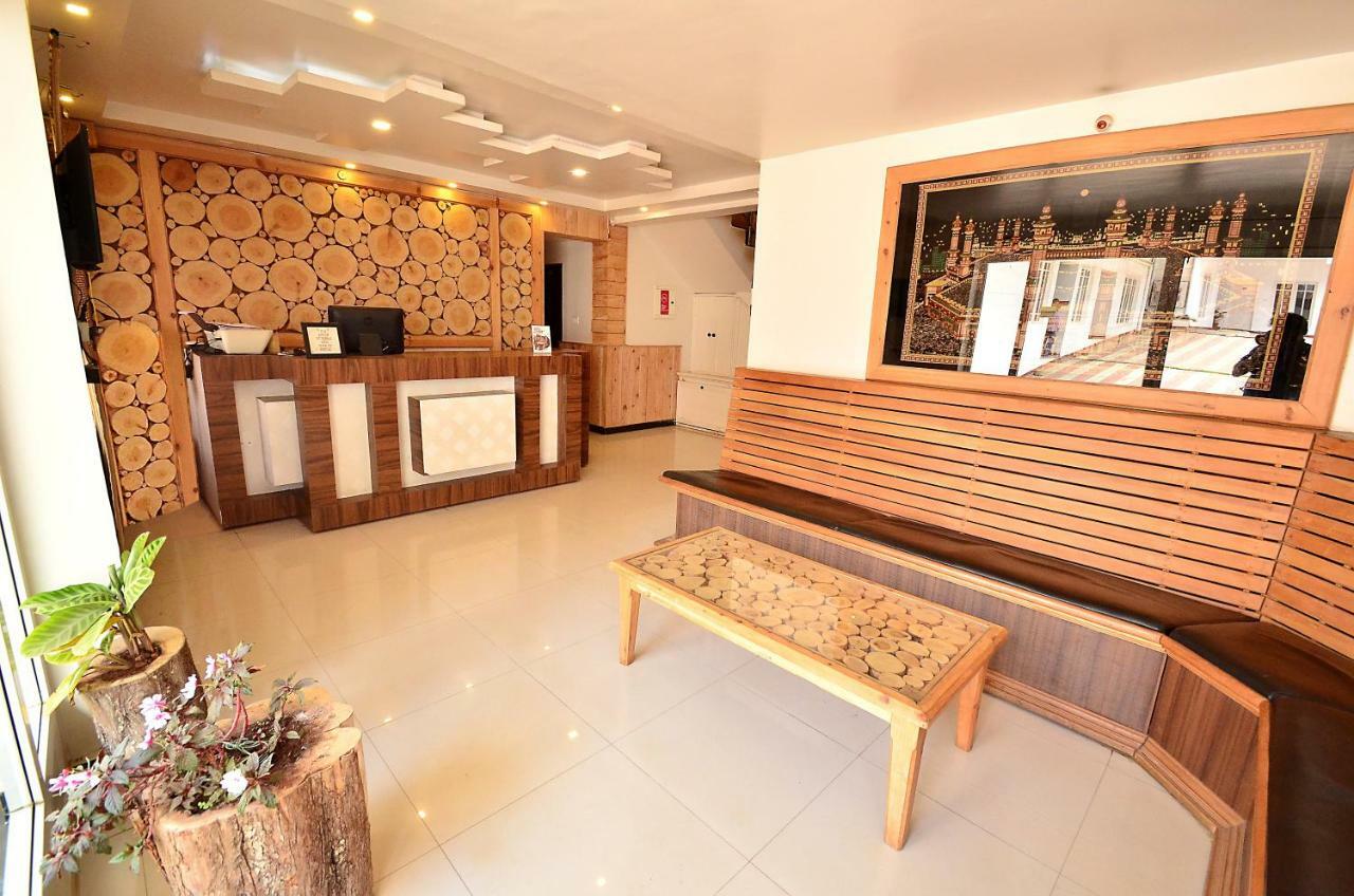 Al Woodlands Residency Hotel Ooty Exterior photo