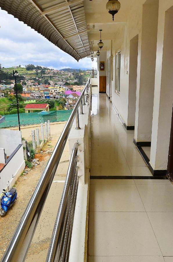 Al Woodlands Residency Hotel Ooty Exterior photo